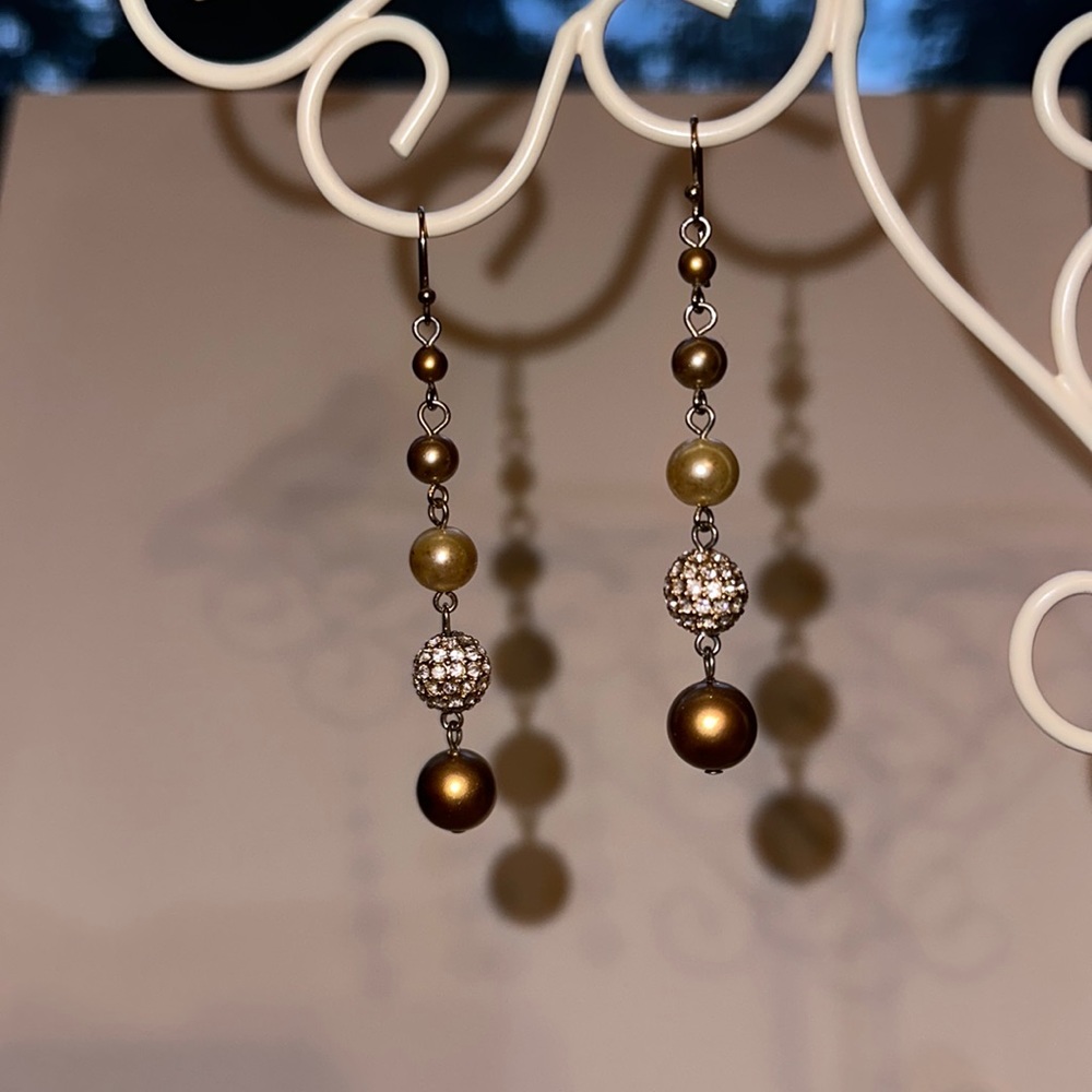 Carolee Pearl Crystal Earrings